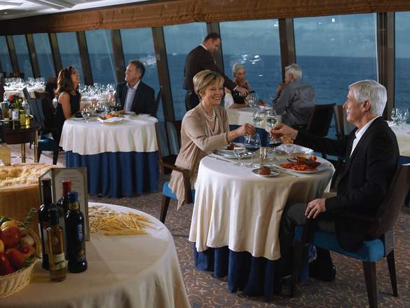 Oceania Cruises Toscana 3.jpg